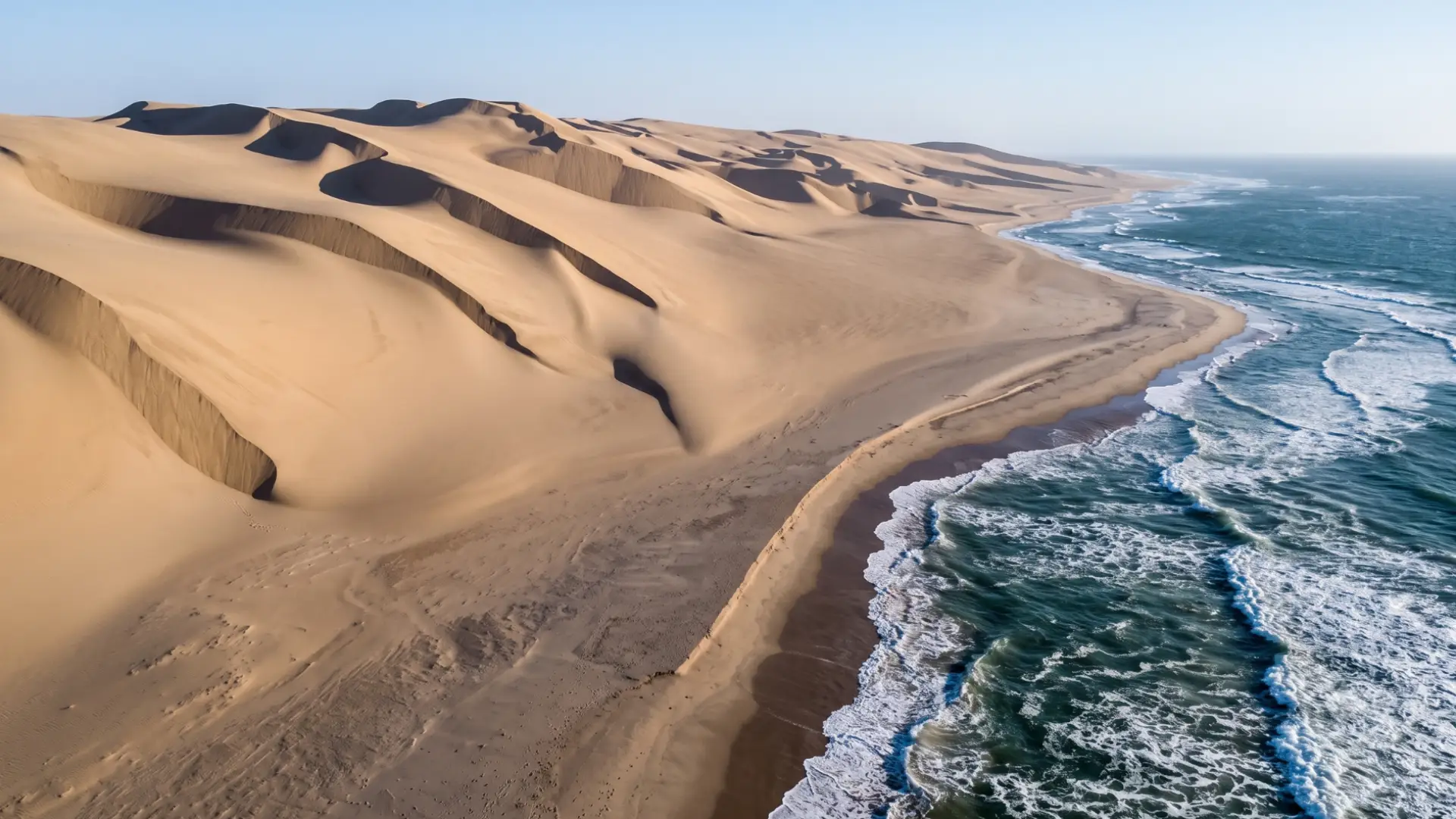 Skeleton Coast Namibia il deserto che incontra l'oceano